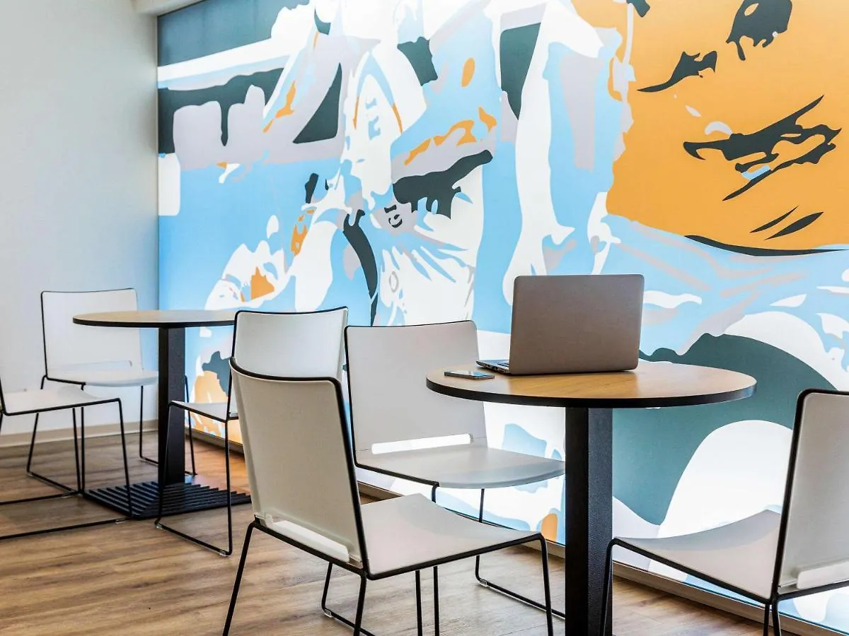 Ibis Styles Toulouse Nord Sesquieres Hotel France