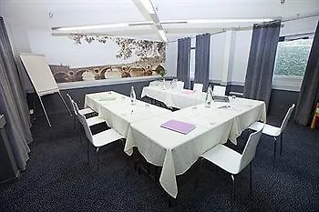 Ibis Styles Toulouse Nord Sesquieres Hotel